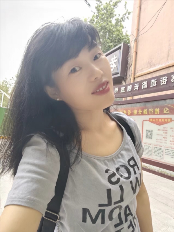 心艺的第一张照片--杭州相亲服务中心