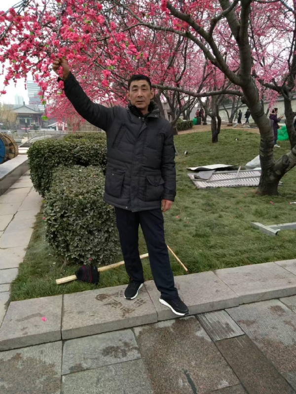 风雨的第一张照片--杭州相亲服务中心