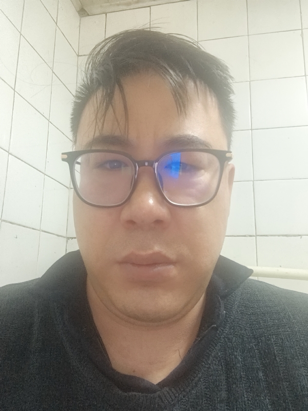 迷失自我的第一张照片--杭州相亲服务中心
