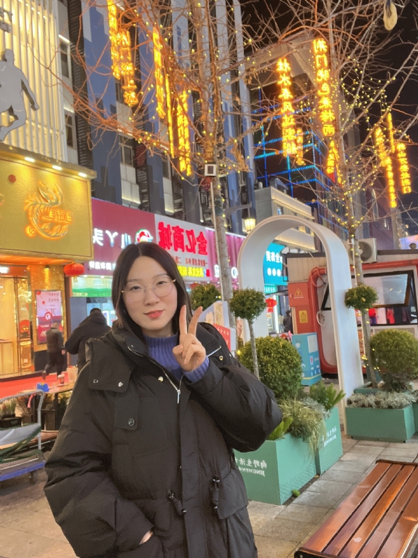 灵芽的第一张照片--杭州相亲服务中心