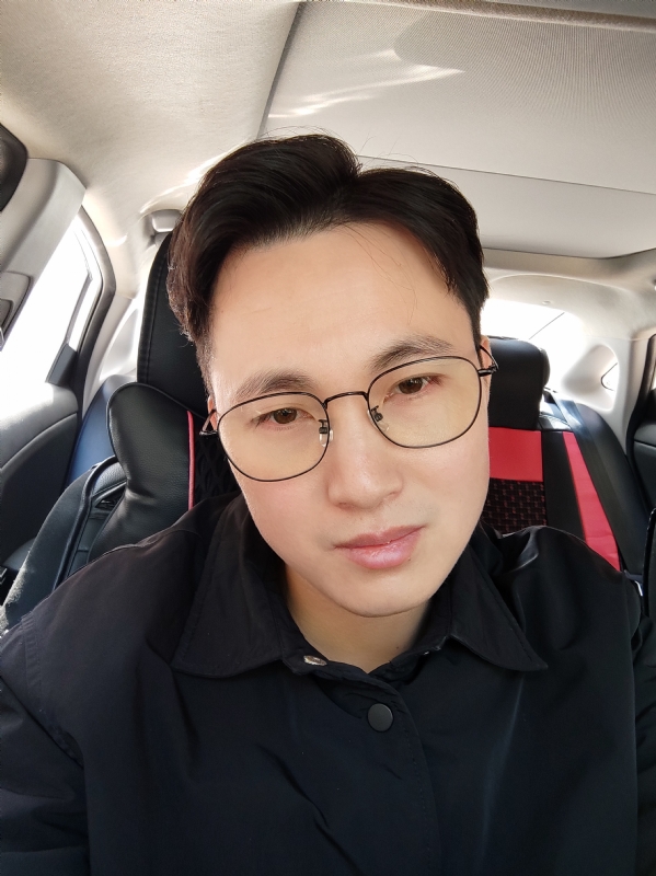 沉默先绅的第一张照片--杭州相亲服务中心