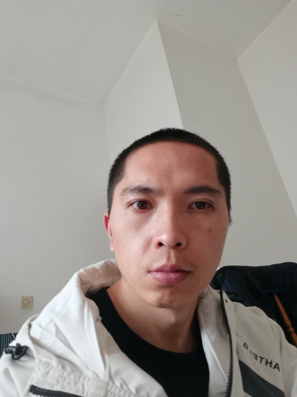 至诚的第一张照片--杭州相亲服务中心