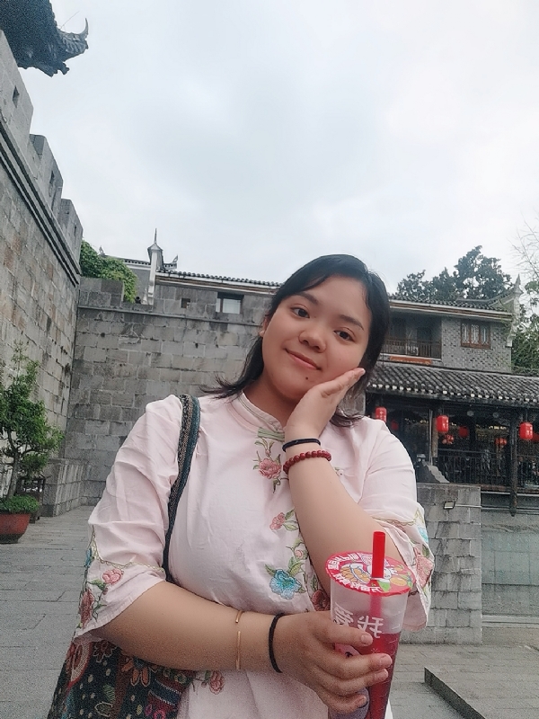 敏兮小沫的第三张照片--杭州相亲服务中心