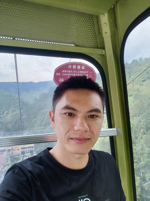 小鱼的第一张照片--杭州相亲服务中心