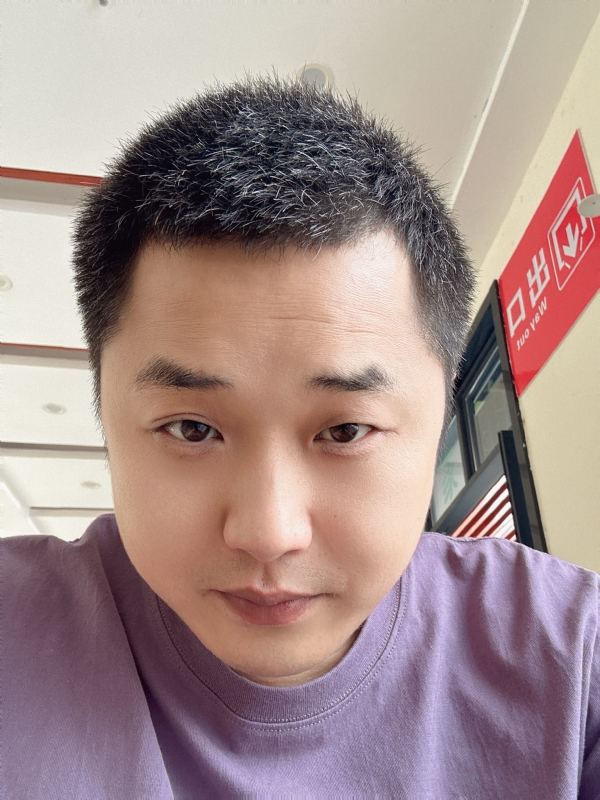 五是五的第一张照片--杭州相亲服务中心