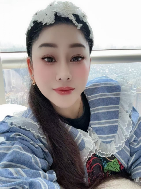 萱草沐晴的第一张照片--杭州相亲服务中心