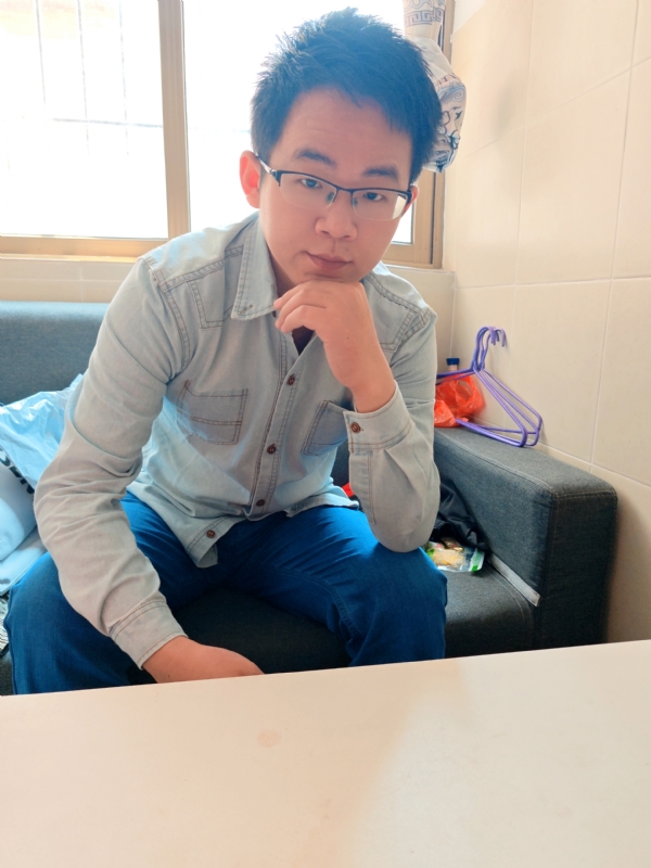 红尘一粟的第一张照片--杭州相亲服务中心