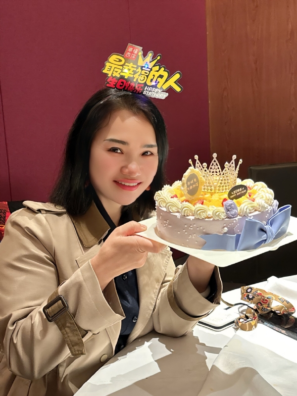 Apple的第一张照片--杭州相亲服务中心
