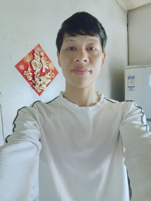 夏风微凉的第一张照片--杭州相亲服务中心