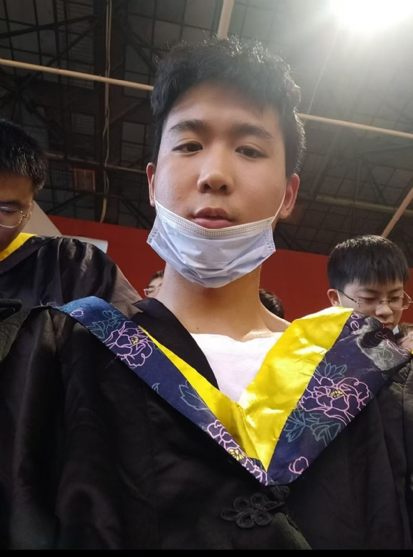 落落大方的第一张照片--杭州相亲服务中心