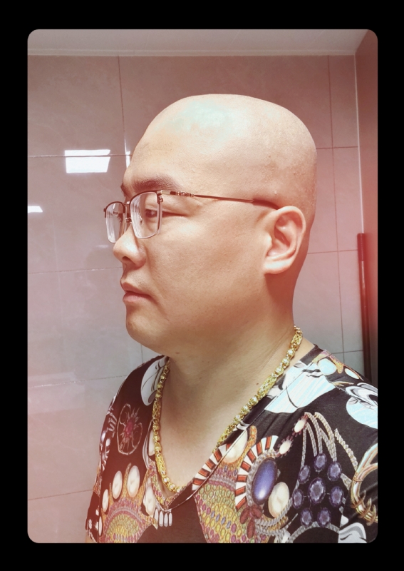 一生诺言的第三张照片--杭州相亲服务中心