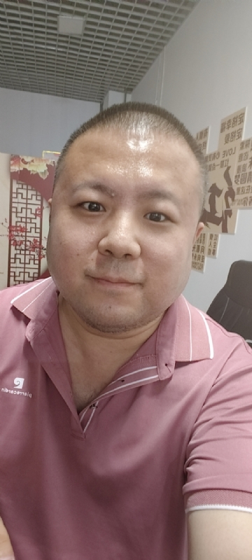 漫步星辰的第一张照片--杭州相亲服务中心