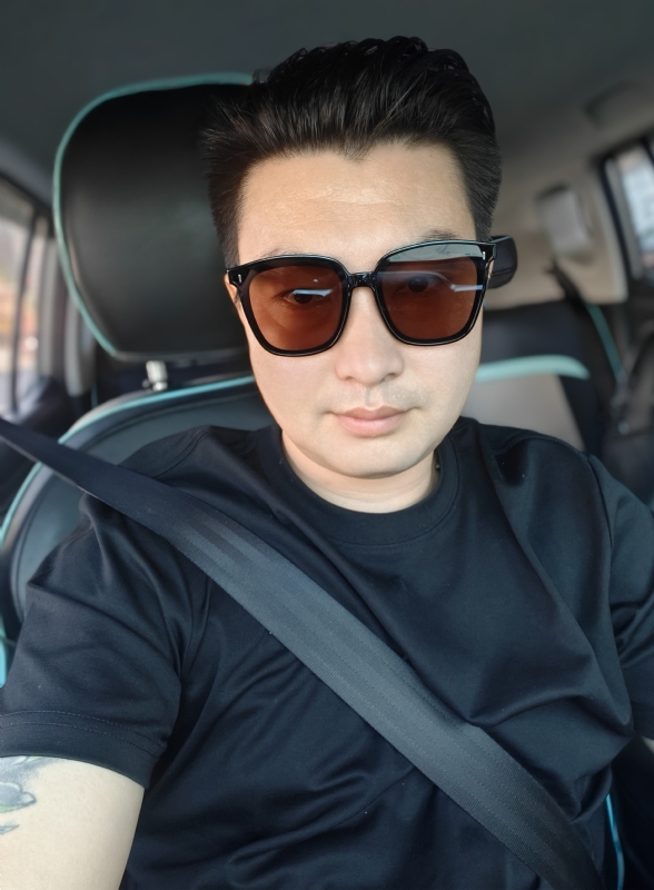 凡哥的第一张照片--杭州相亲服务中心