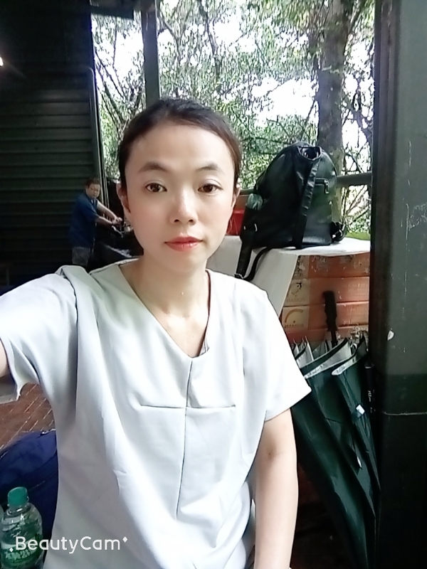 vivi的第一张照片--杭州相亲服务中心