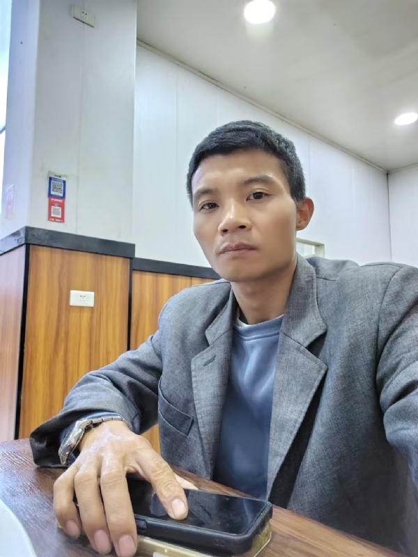 运满乾坤的第一张照片--杭州相亲服务中心