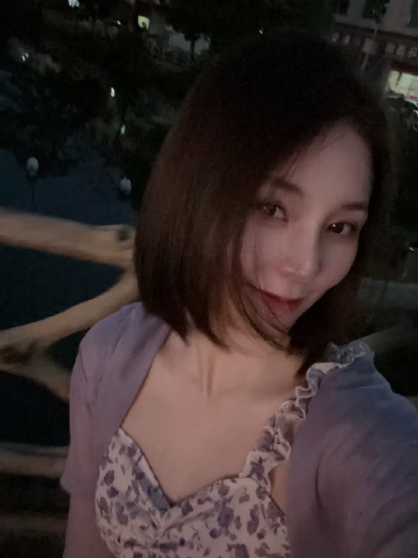 小小的第三张照片--杭州相亲服务中心