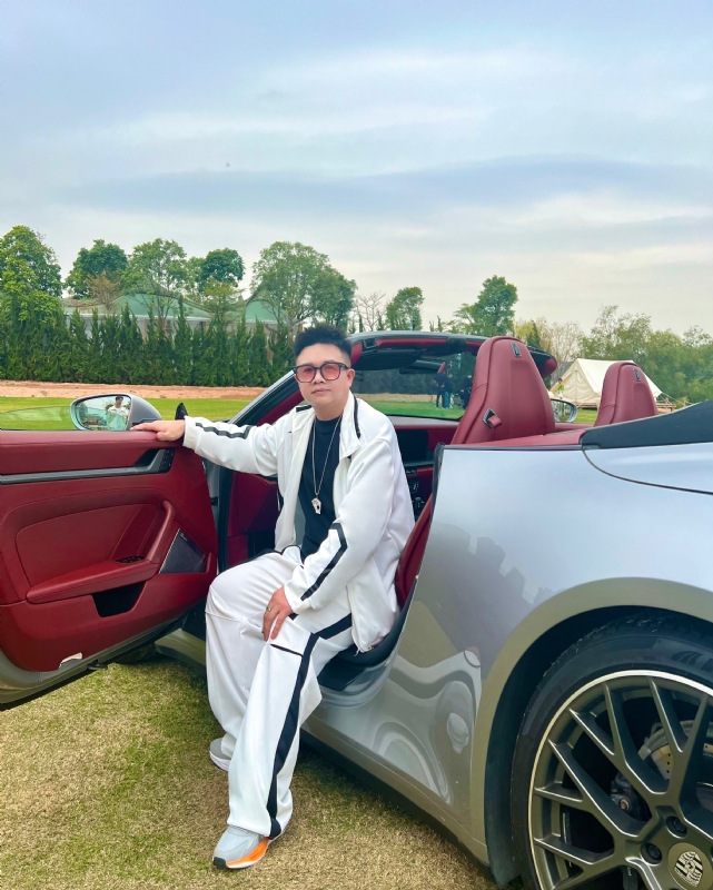 晚风过境的第三张照片--杭州相亲服务中心