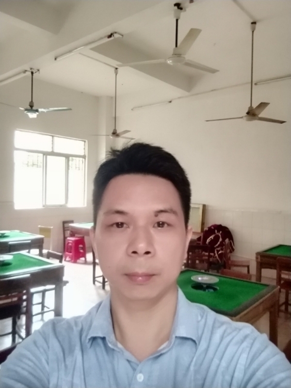 笑对人生的第一张照片--杭州相亲服务中心