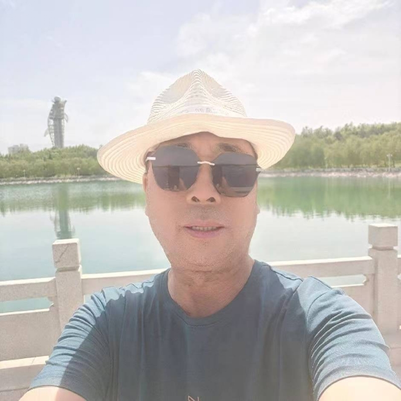 有钱人的第一张照片--杭州相亲服务中心