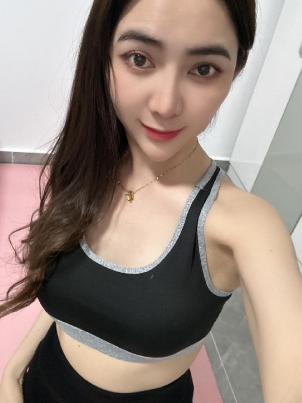 冰冰的第一张照片--杭州相亲服务中心