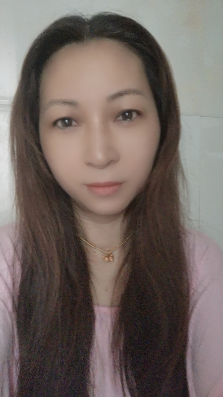 依依的第一张照片--杭州相亲服务中心