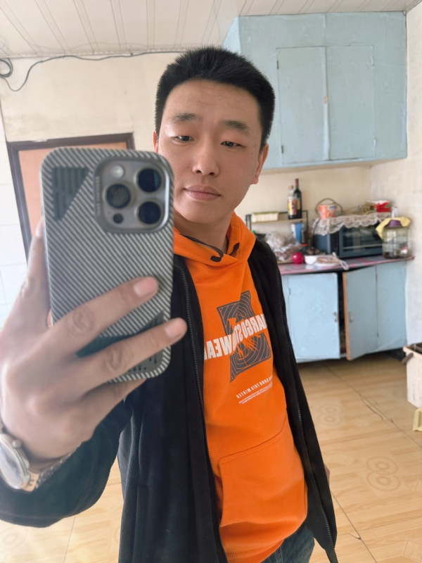 烟花易笑的第五张照片--杭州相亲服务中心