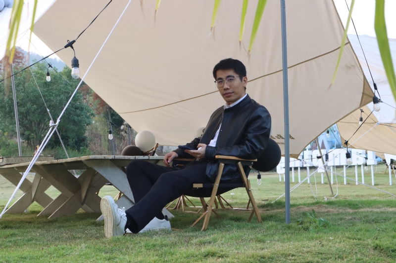 小俊的第一张照片--杭州相亲服务中心