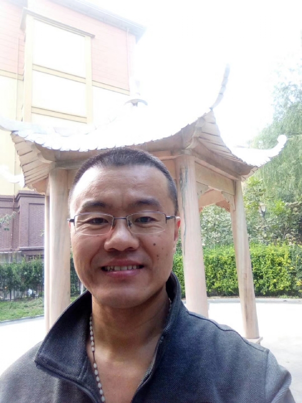 撸起袖子加油干的第一张照片--杭州相亲服务中心