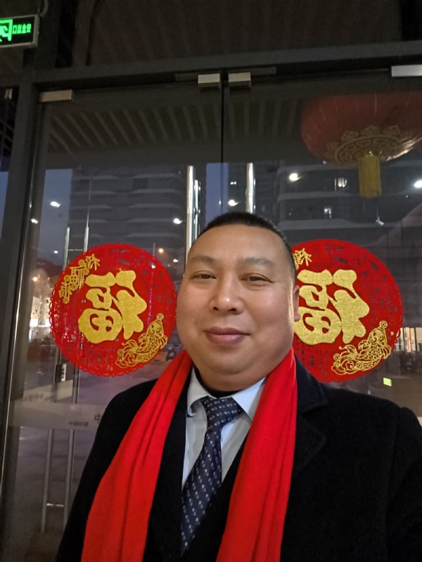 半百悟红尘的第一张照片--杭州相亲服务中心