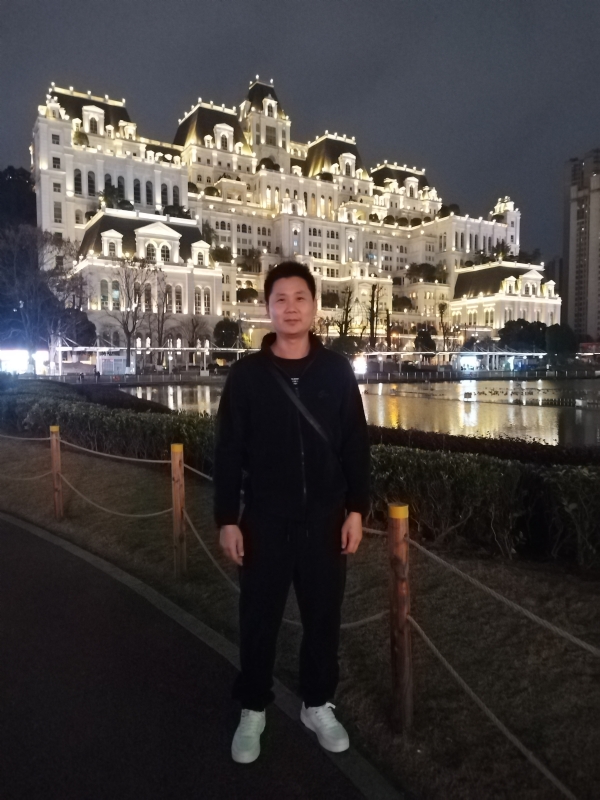 另一半的她的第三张照片--杭州相亲服务中心