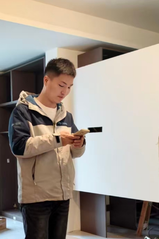 熊展的第一张照片--杭州相亲服务中心