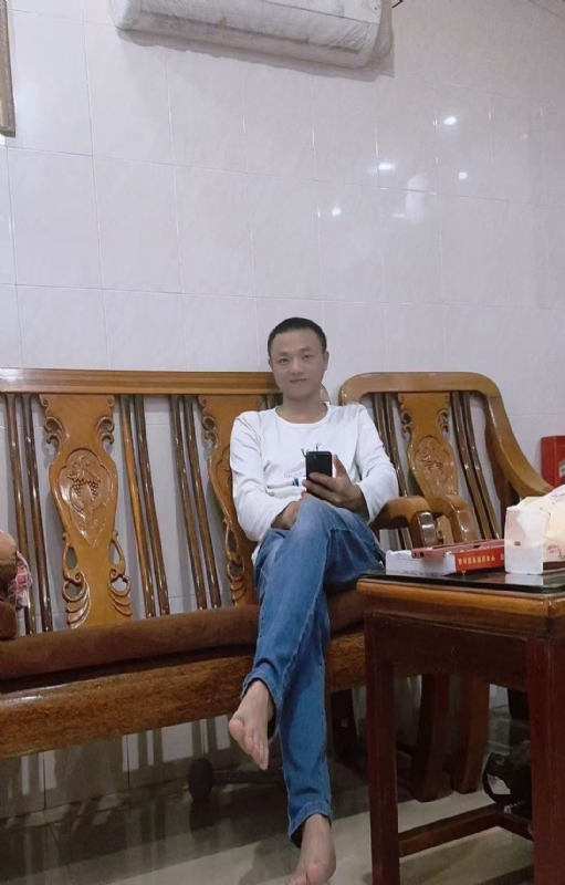 知年的第三张照片--杭州相亲服务中心