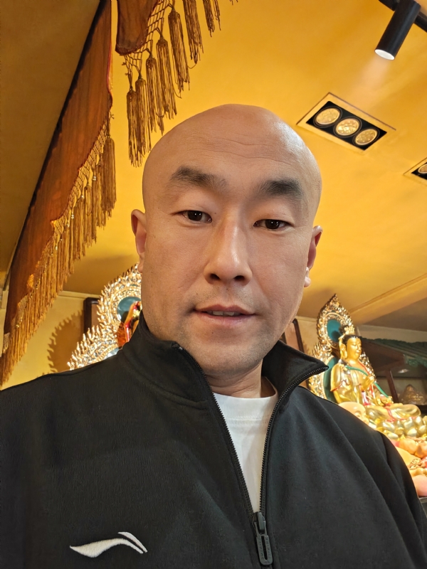 王家人的第二张照片--杭州相亲服务中心